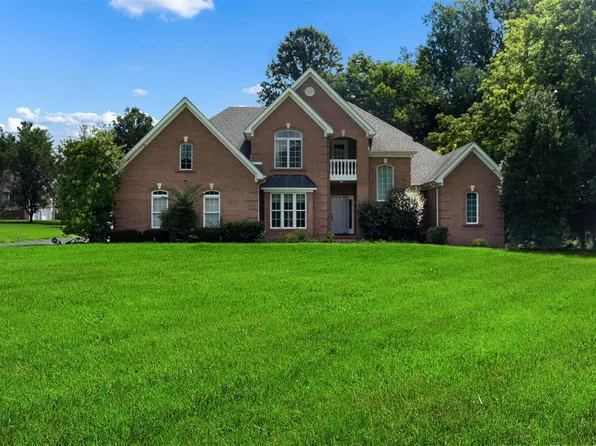 106 Tanglewood Dr, Glasgow, KY 42141