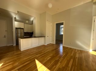 71-13 60th Ln #111, Ridgewood, NY 11385