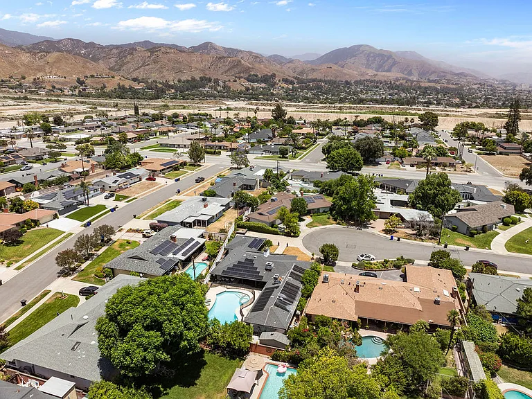3888 Fremontia Dr — Photo 13