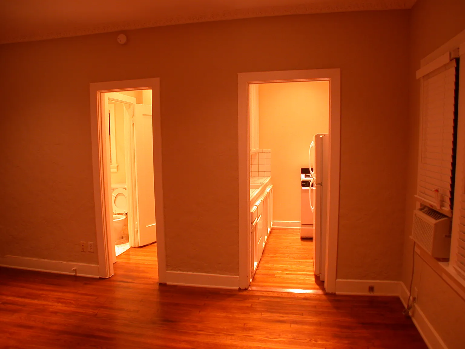 Studio, 400 sqft, $1,395 — Photo 4