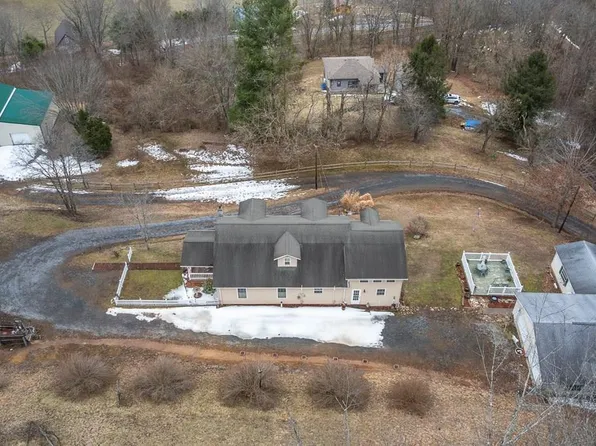 53 Morning Glory Dr, Hinton, WV 25951