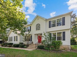 522 Hartford Rd, Mount Laurel, NJ 08054