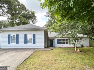 733 Fallowfield Dr, Loganville, GA 30052
