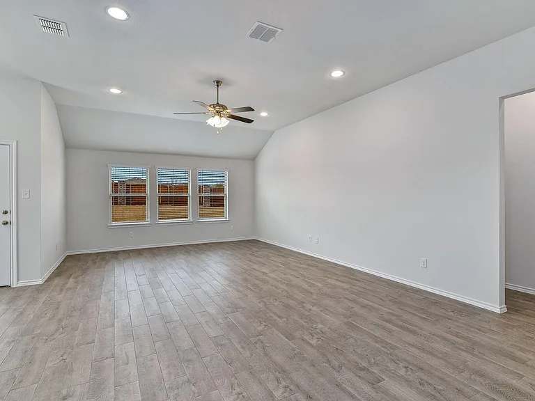 4317 Cordata Dr — Photo 18