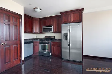 Rented by aptsandlofts.com