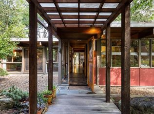 13 Barberry Rd, Lexington, MA 02421