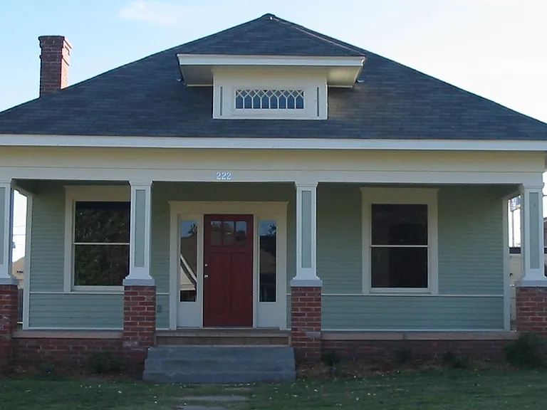 222 NW 24th St