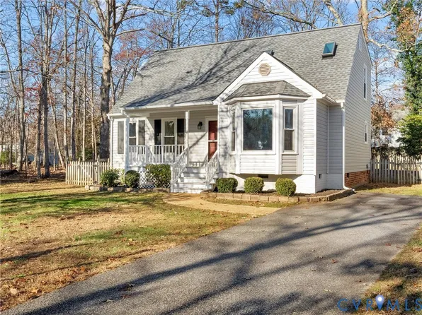 13706 Danbury Dr, Midlothian, VA 23113