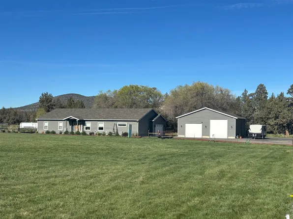 191 SW 67th St, Redmond, OR 97756