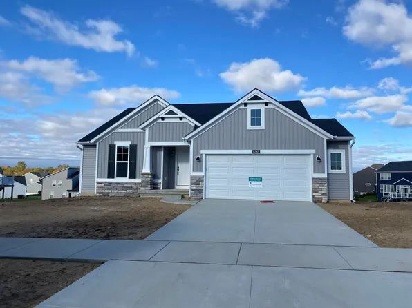8285 Brickley St, Byron Center, MI 49315