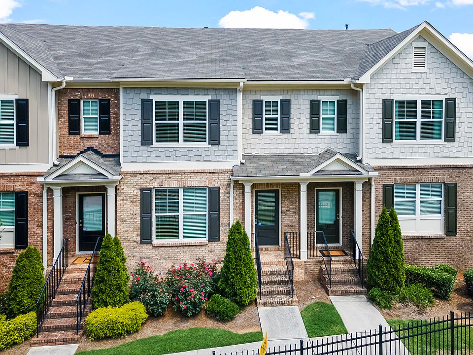 1st image of 237 Aventine Ln