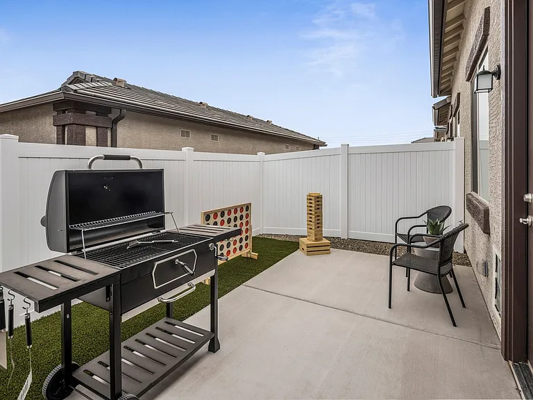 9200 W McDowell Rd — Photo 17