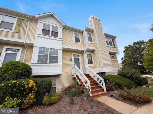 7904 Saddlehorn Ct, Manassas, VA 20109