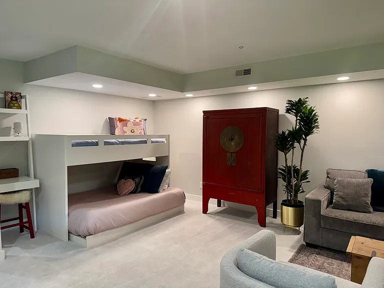 2222 Jupiter View Way — Photo 31