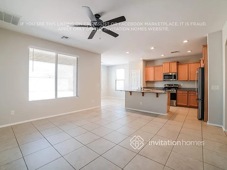 18178 W Ivy Ln — Photo 4