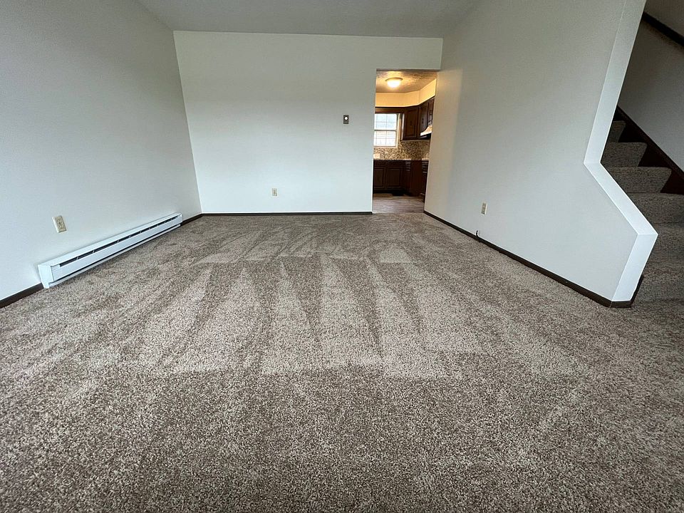 2nd image of 2145 Kenyon St