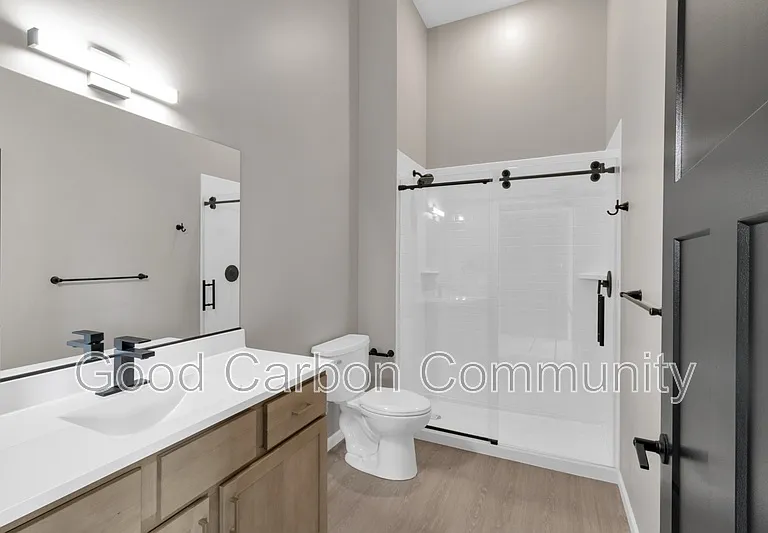 401 Central Ave #C — Photo 10
