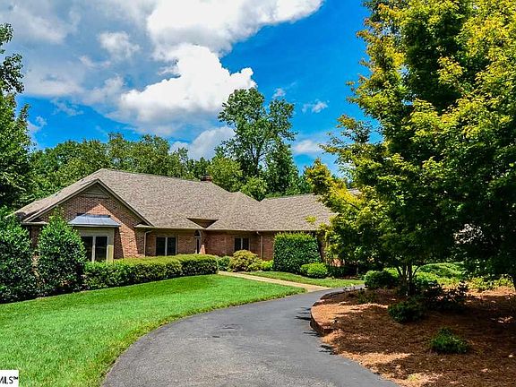 2nd image of 217 Muirfield Dr