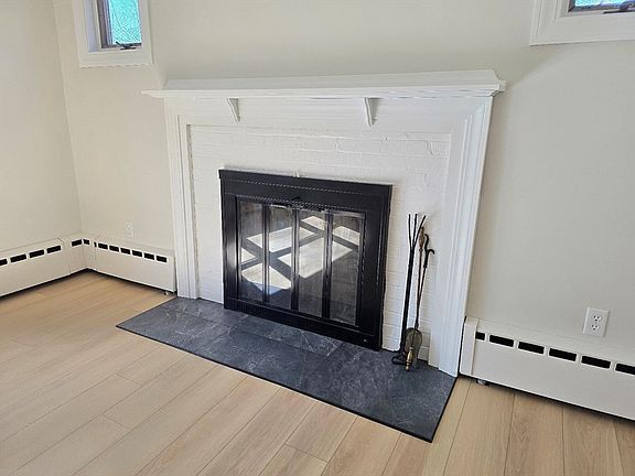 5th image of 54 Tri St