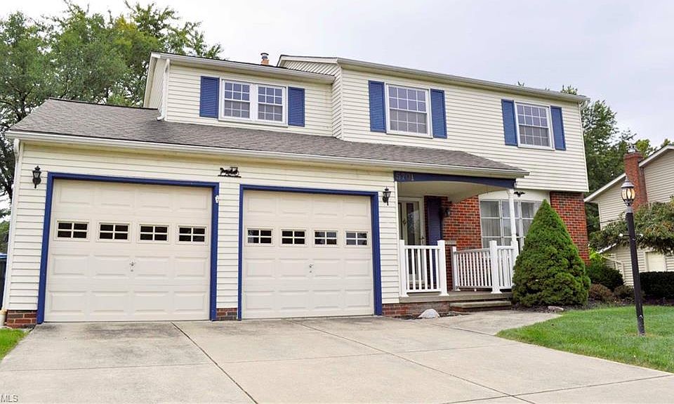 1st image of 5701 Woodbury Hills Dr