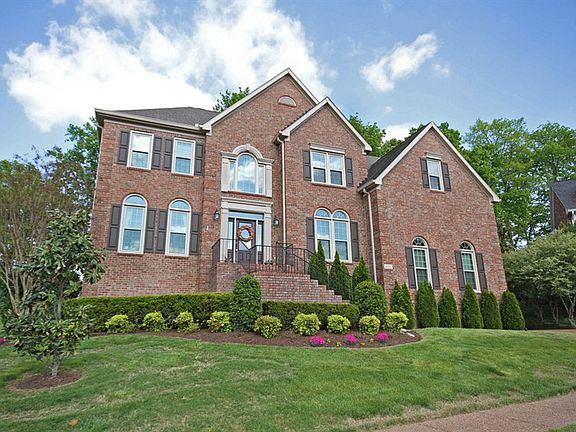4th image of 402 Birkdale Ct