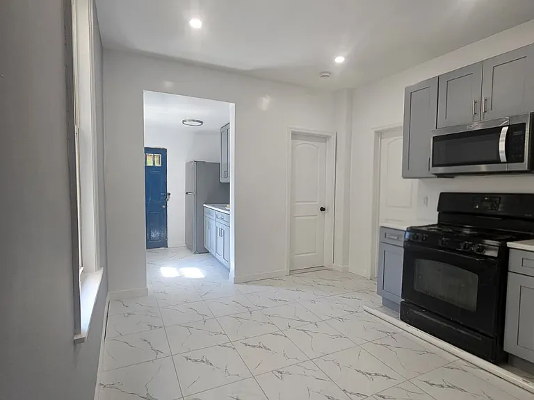 103-18 34th Ave #1 — Photo 7
