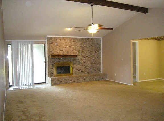 2nd image of 1834 Juniper Ln