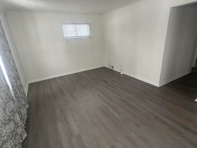 9222 Forrer St — Photo 2