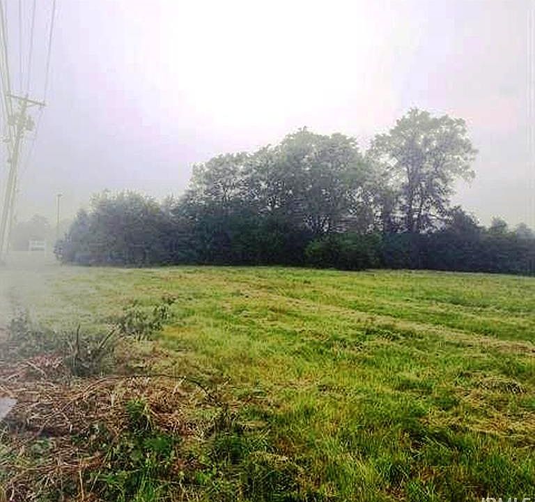 1st image of 2808 E McGalliard Rd