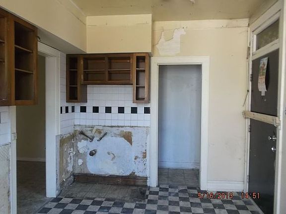 4th image of 4130 N Kimball Ave