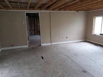 Additional Living Room
