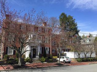 62 Kent St, Newburyport, MA 01950