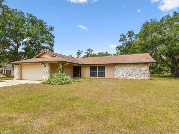 5306 Downing St, Dover, FL 33527