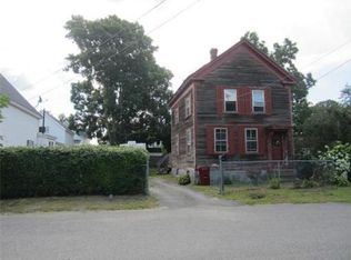 36 Marriner St, Lowell, MA 01852