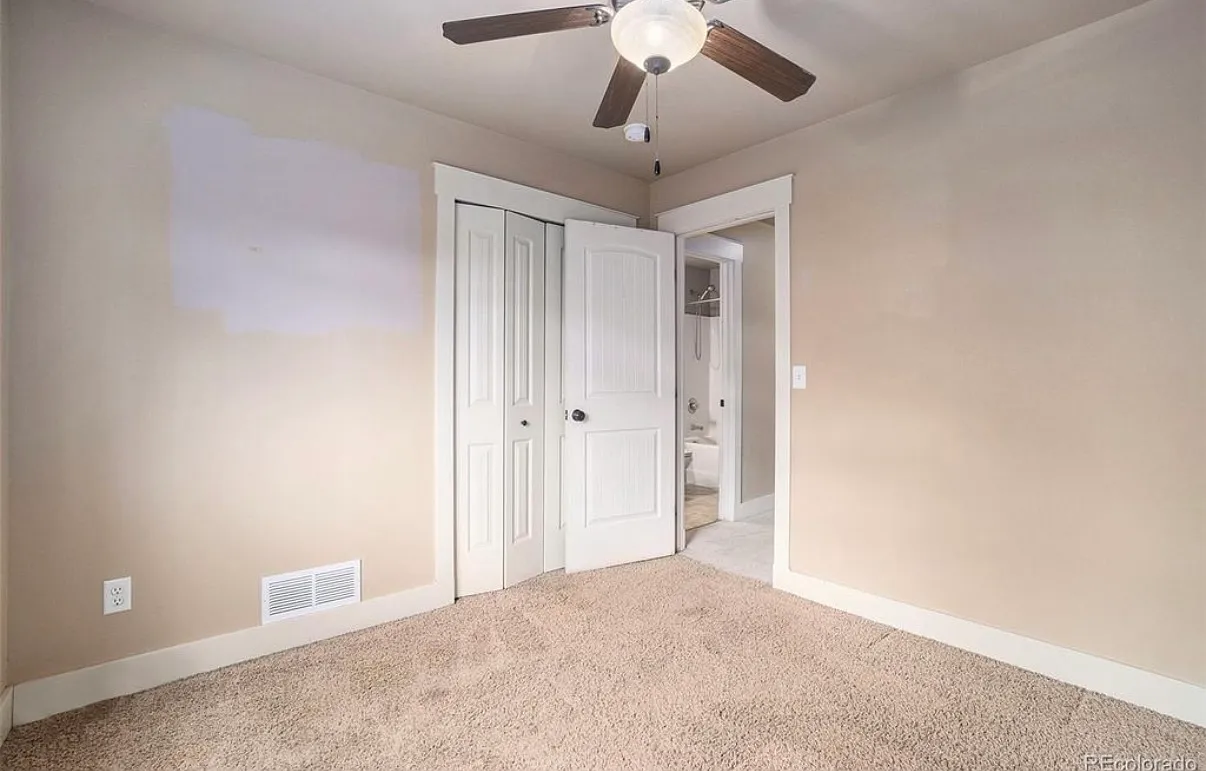 3 bed, 2248 sqft, $800 — Photo 2