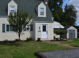 1437 Summit St, Mc Kees Rocks, PA 15136