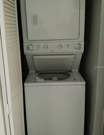 4th image of 604 Summerhill Ct APT A