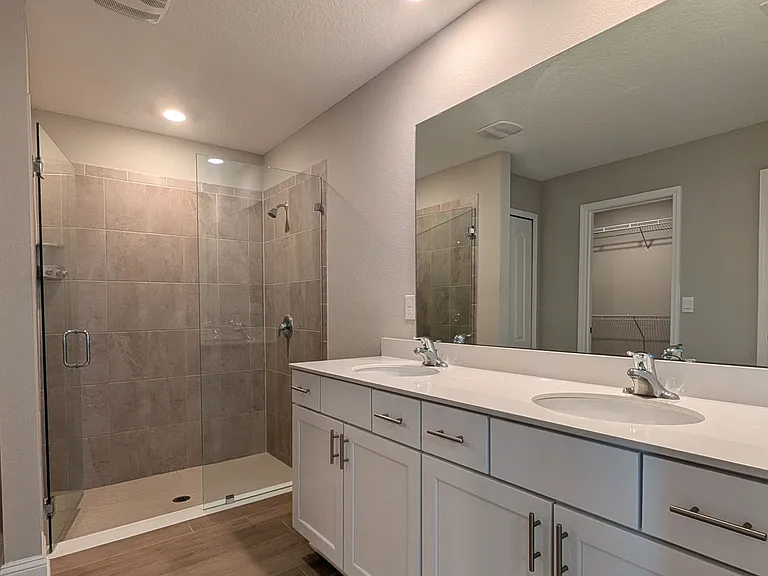 768 Narvarez Ave — Photo 12