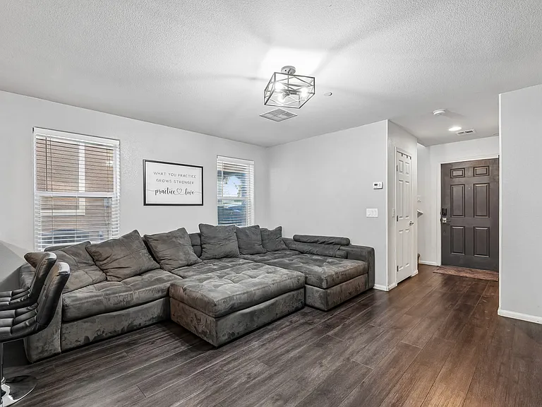 261 Melody Vista Ln — Photo 4