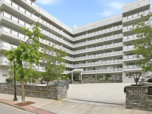 300 Martine Avenue #9K, White Plains, NY 10601