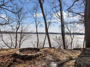 4877 Island View Dr, Mound, MN 55364