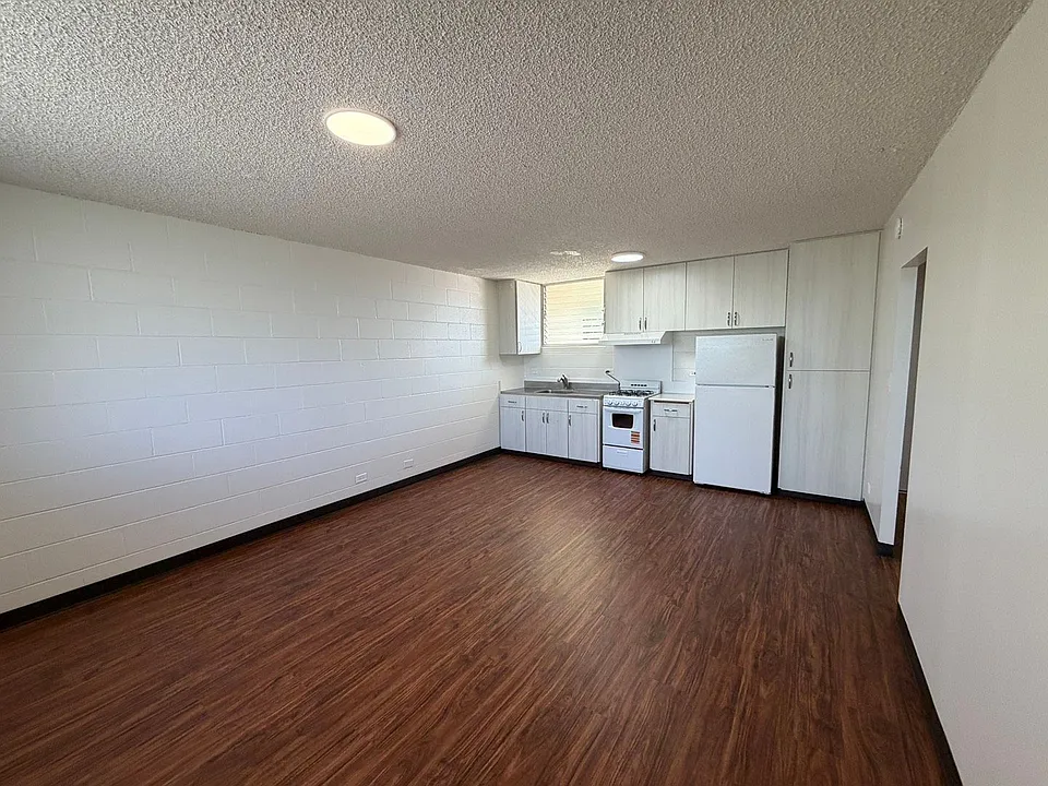 2750 Date St