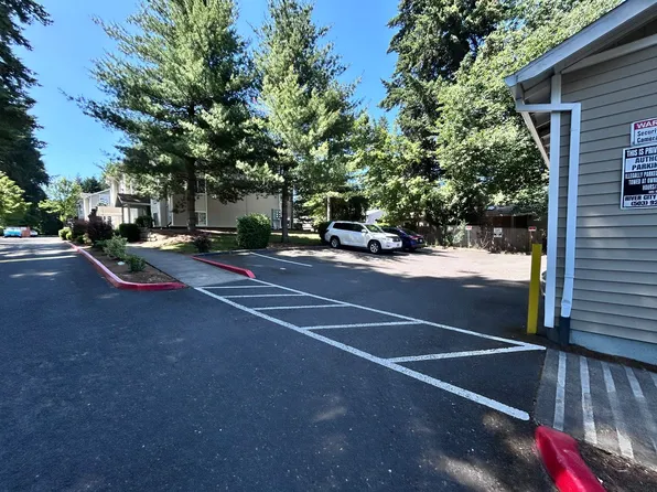 foster Heron Park , 12520 SE Foster Rd APT 14, Portland, OR 97236