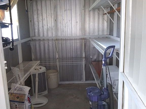 5th image of 3701 Baynard Dr #I27