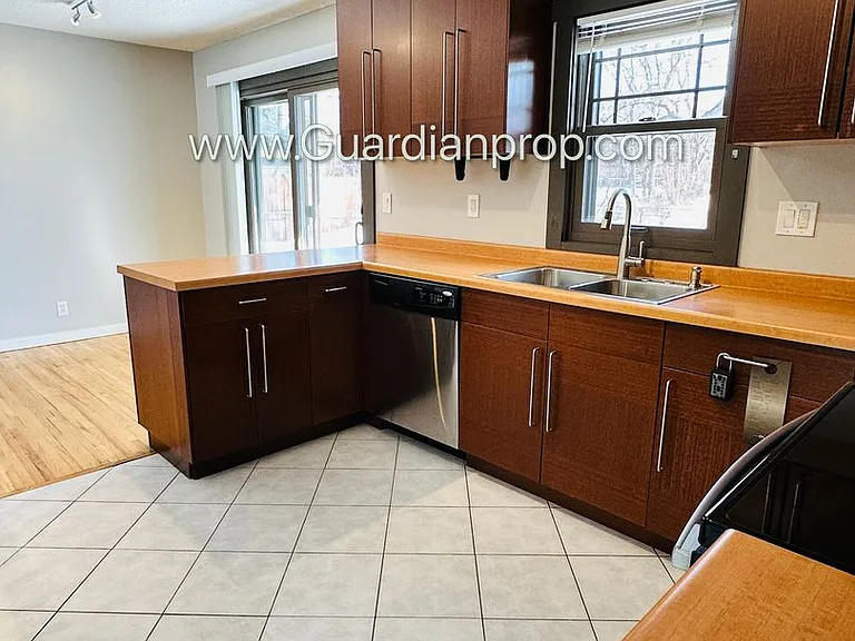 6821 18th Ave S — Photo 4
