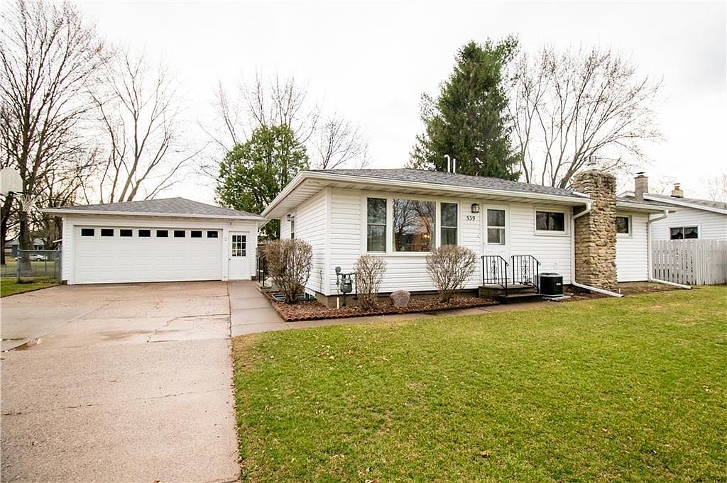 539 East Garden Street Chippewa Falls WI 54729 Zillow