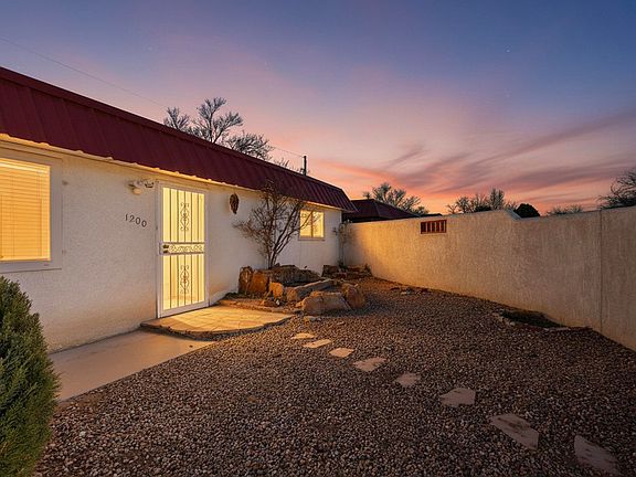 2nd image of 1200 La Poblana Rd NW