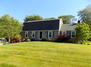 17 Overbrook Rd, East Longmeadow, MA 01028