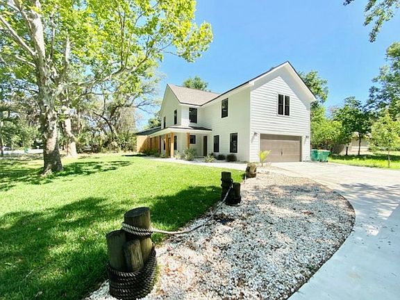 3rd image of 1406 Bayshore Dr