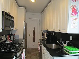 Rented by Rita S Citrin, LREB